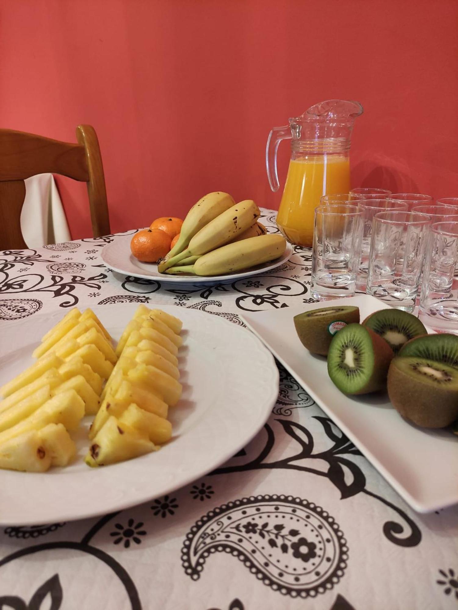 Hotel Restaurante Agapio De Tresnino Кинтанилья-де-Онесимо Экстерьер фото