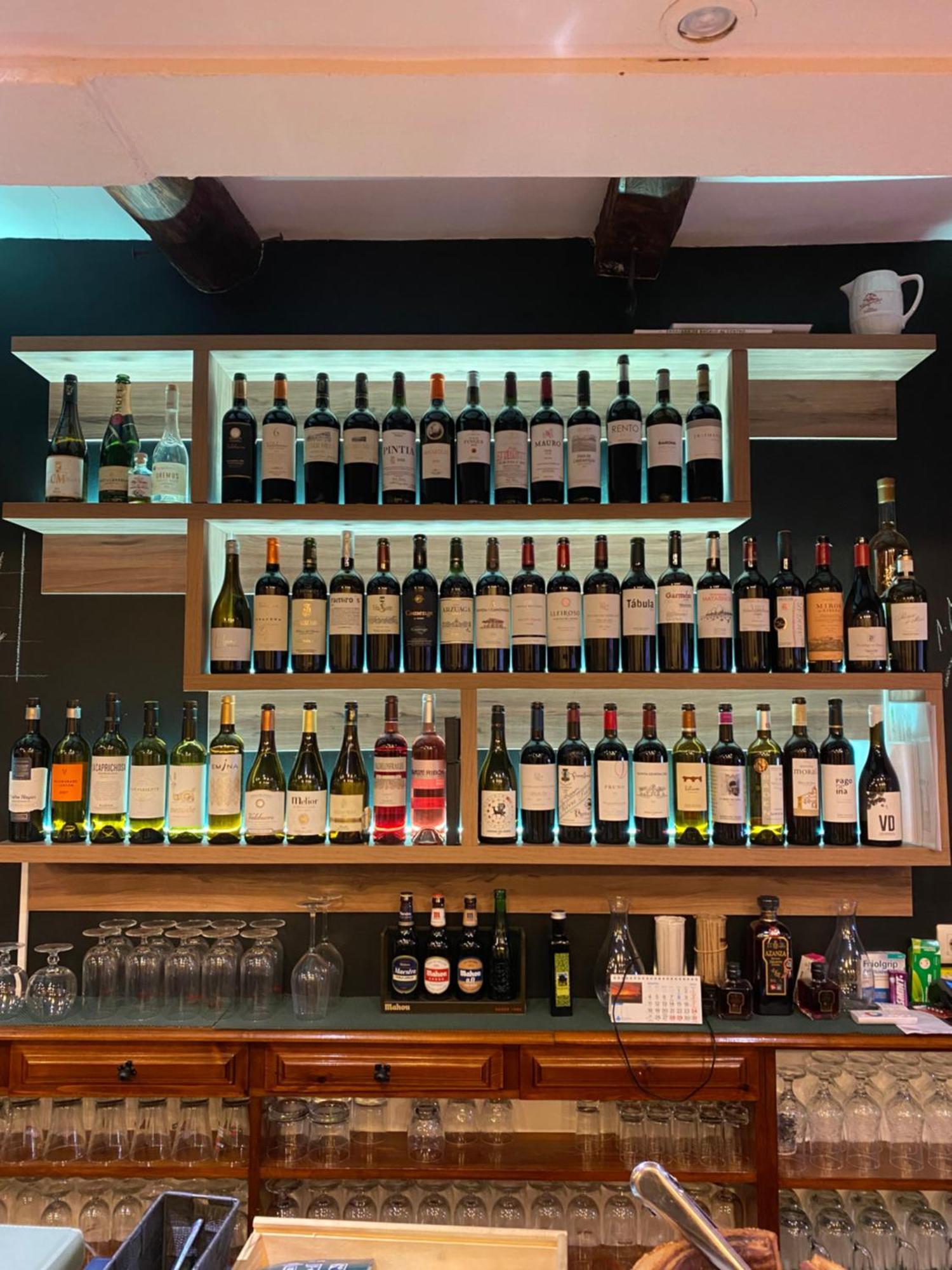 Hotel Restaurante Agapio De Tresnino Кинтанилья-де-Онесимо Экстерьер фото