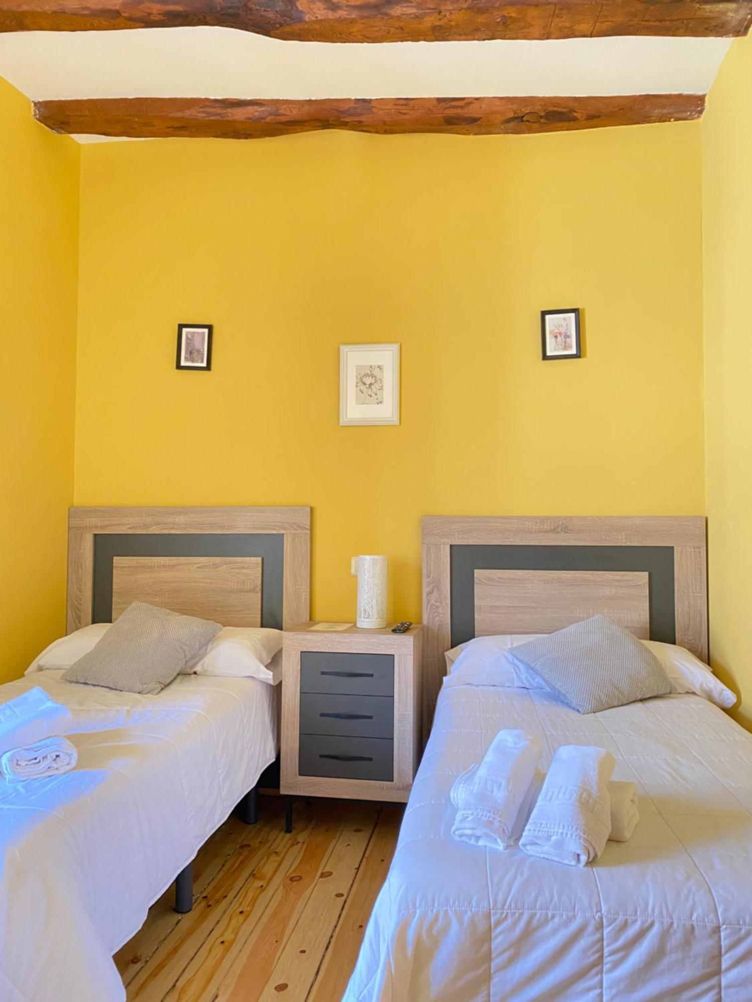 Hotel Restaurante Agapio De Tresnino Кинтанилья-де-Онесимо Экстерьер фото
